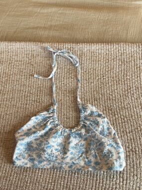 Princess Polly Blue Floral Halter Crop Top